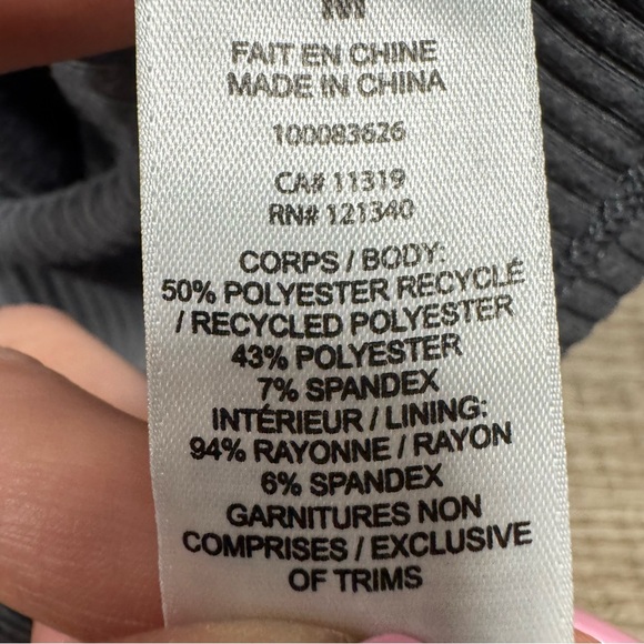 Garage Ribbed Tank Top Crop Top Size Medium - Picture 6 of 7